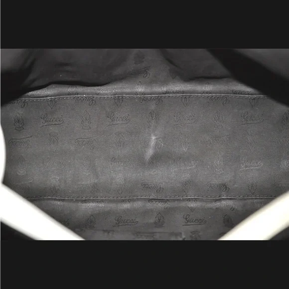 Authentic Gucci Shoulderbag - Picture 9 of 9